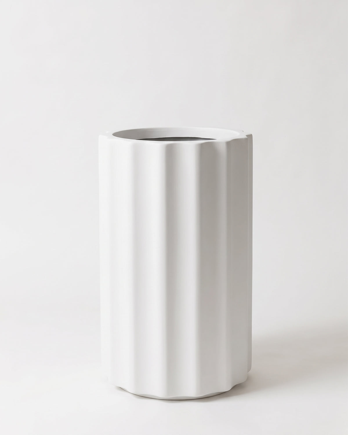 Tall Lilly Pot
